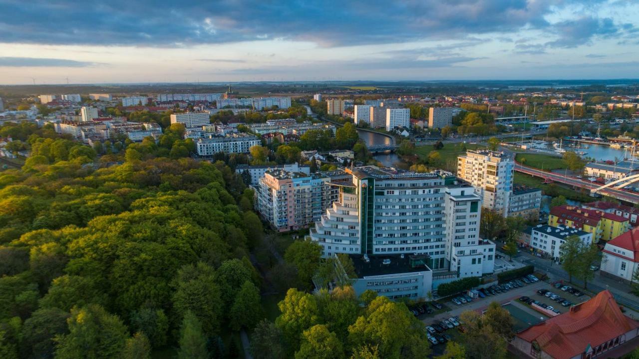 Aparthotel Etna Kołobrzeg Kültér fotó
